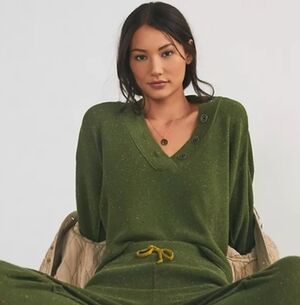 Daily Practice Forest Green V-Neck Sweater